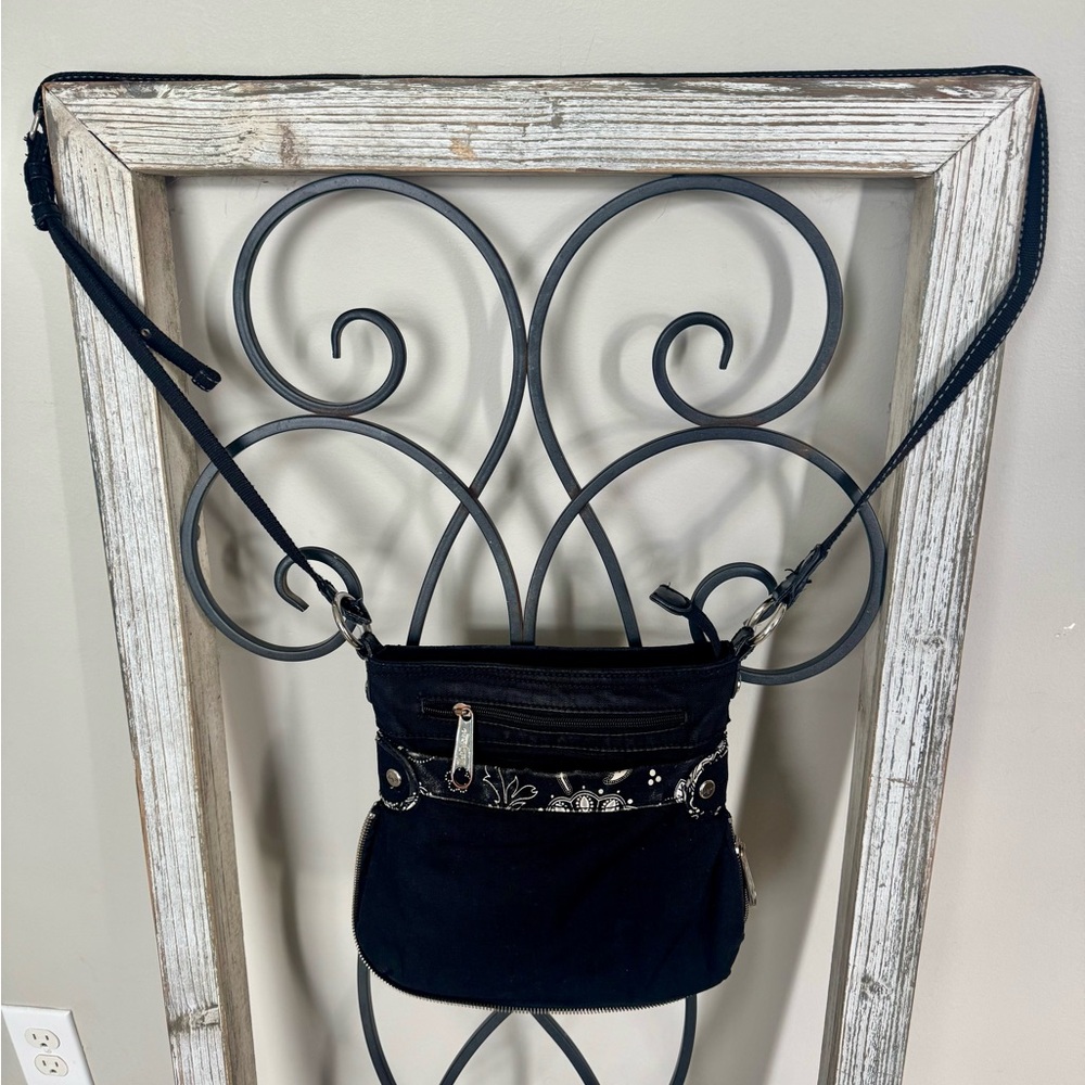 Thirty- One Black Crossbody‎ Bag